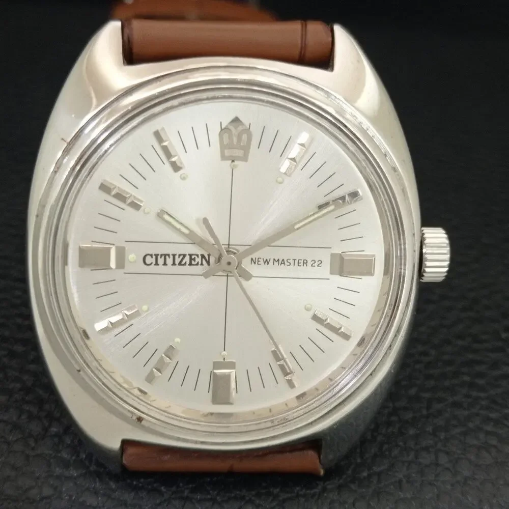 Vintage 1989 Citizen Manual Wound Mens Silver Watch & Silver accents